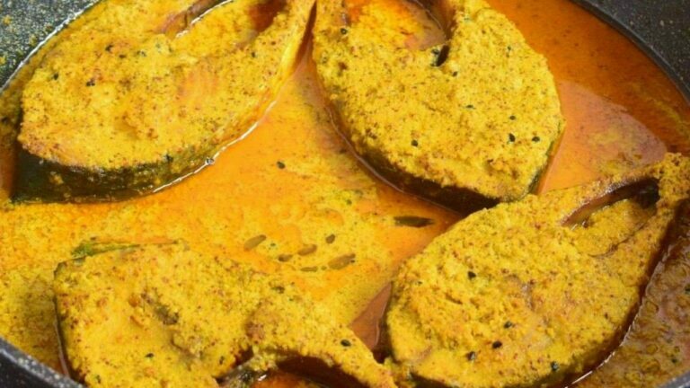 ভাপা ইলিশ রেসিপি-Bhapa Ilish (Hilsa) Recipe